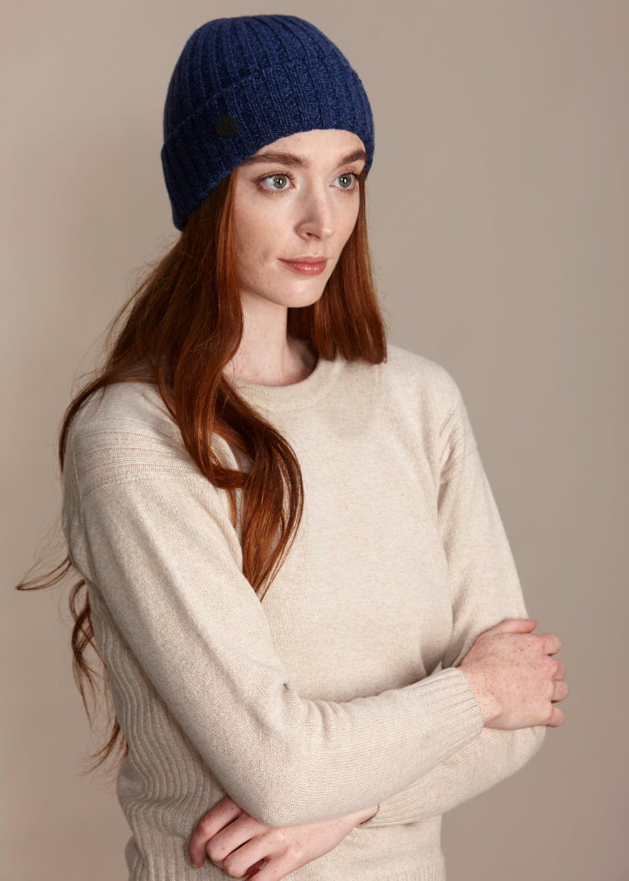 SAFFRON Women's Heavyweight Recycled Cashmere and Merino Beanie Hat