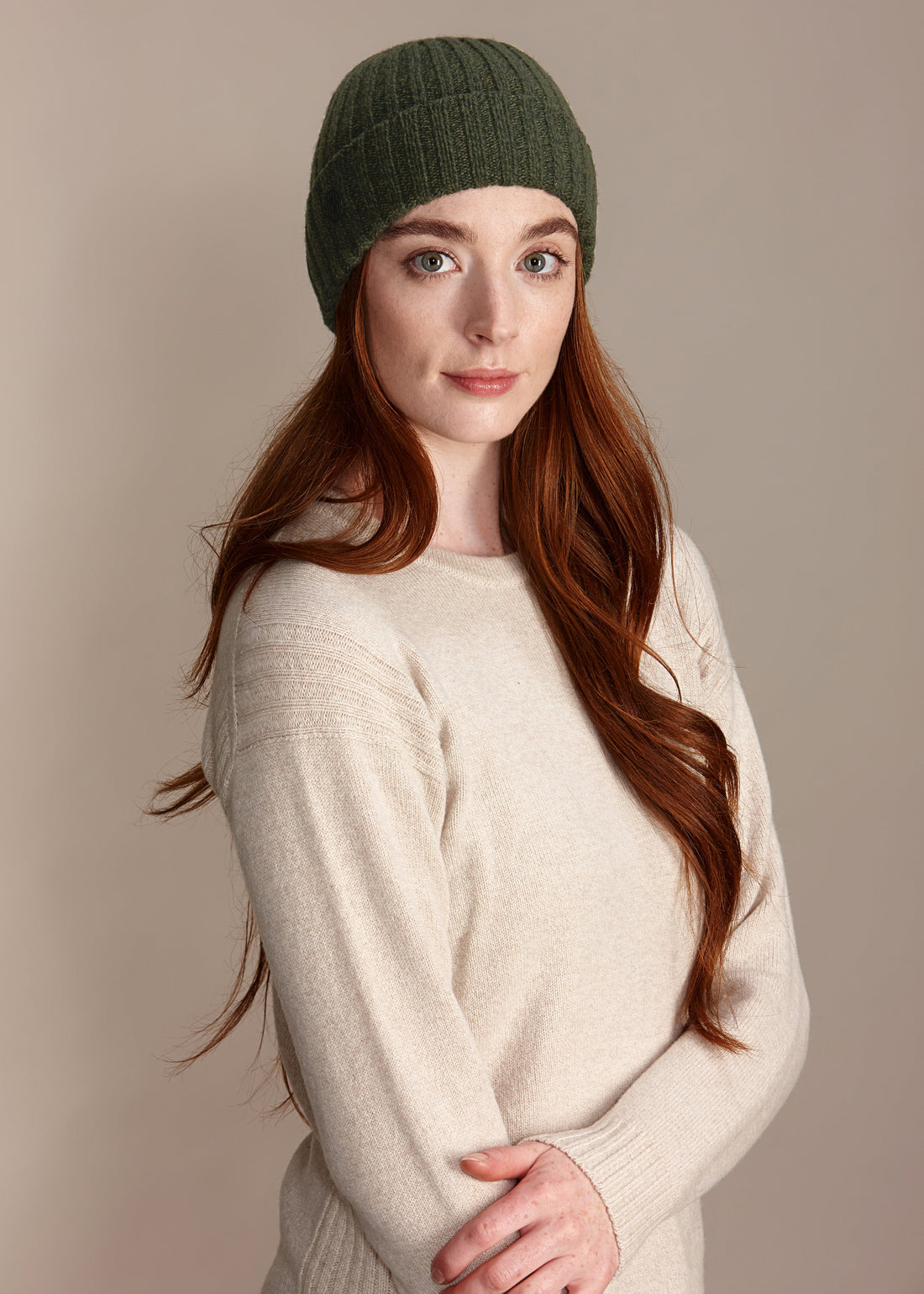 SAFFRON Women's Heavyweight Recycled Cashmere and Merino Beanie Hat